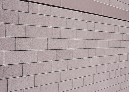 Gölbaşı Andeziti Cumhuriyetin ilk yıllarında TBMM binasında kullanılmış ve halen durmaktadır.