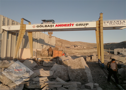 Andezit Taşı Üretim Yapan Fabrikamız